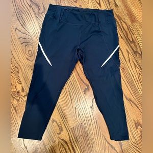 Carrie underwood brand Callia. XXL leggings navy